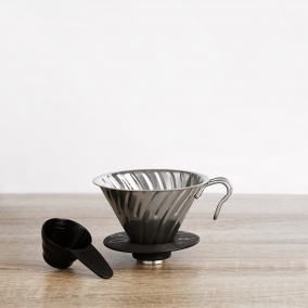 Hario dripper V60-02 nerezový (VDM-02HSV)